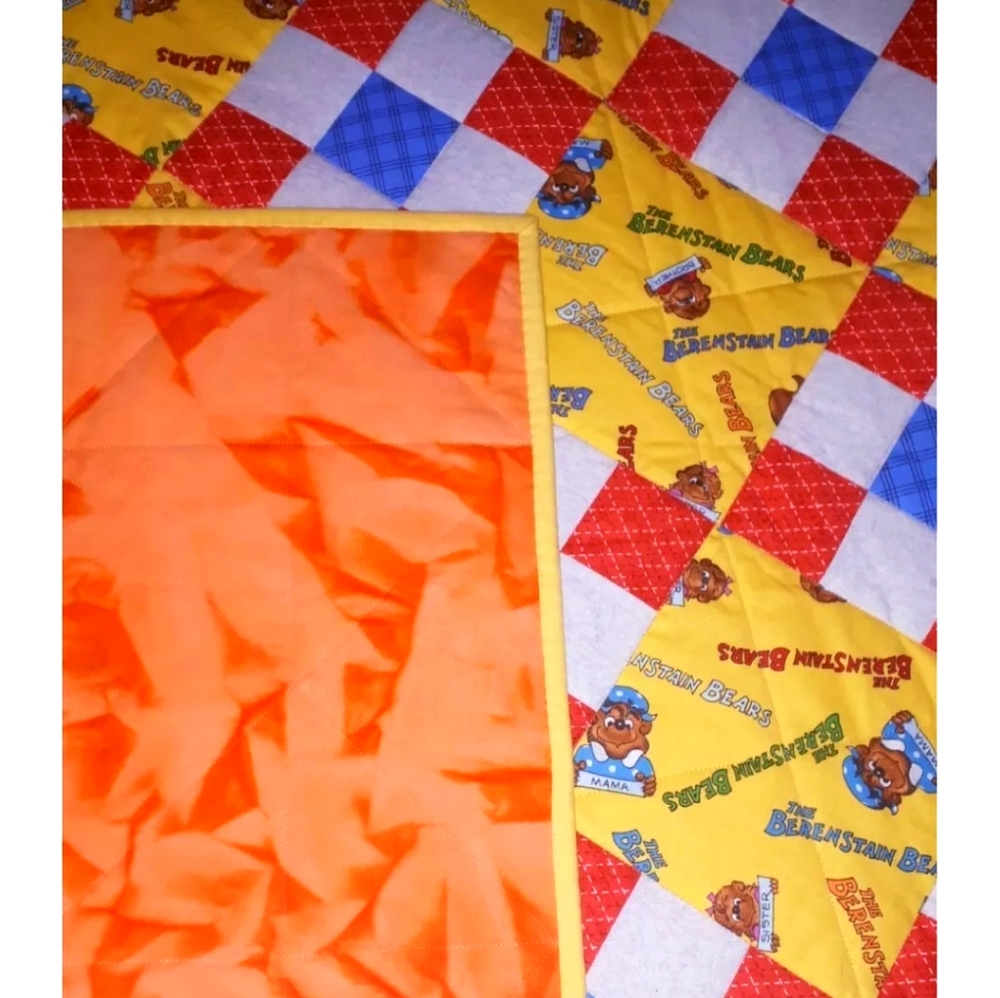 Bearenstain bears blanket